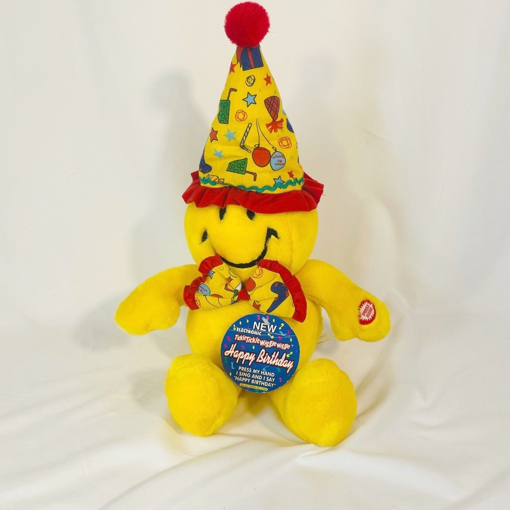 DanDee Tickle Tickle Wiggle Wiggle Happy Birthday Singing Smiley Face Plush Toy